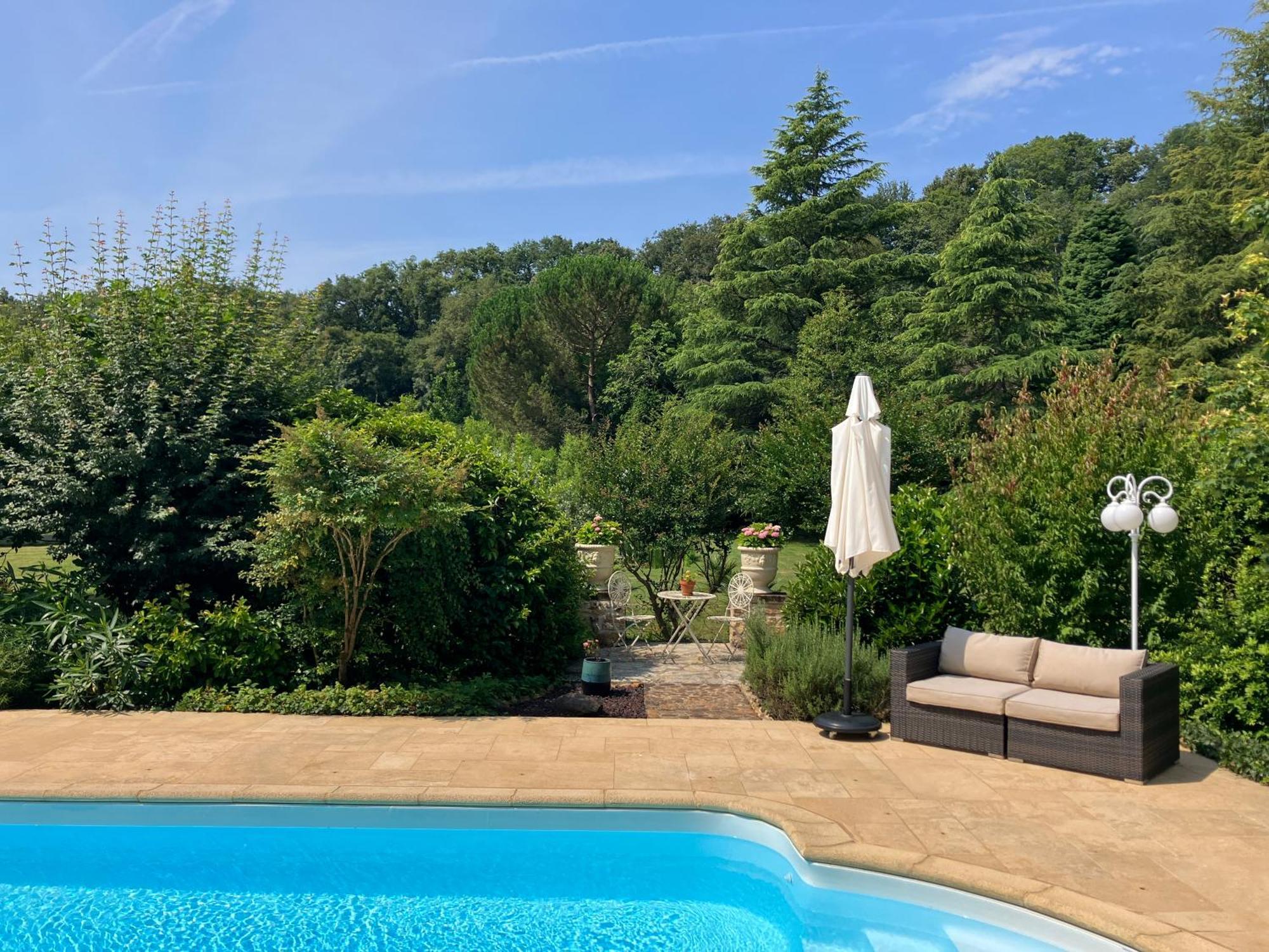 Le Petit Chateau - Adults Only Property Le Bugue Exterior foto